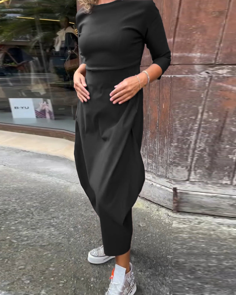 MW | Einfaches einfarbiges Kleid mit langen Ärmeln und Taschen