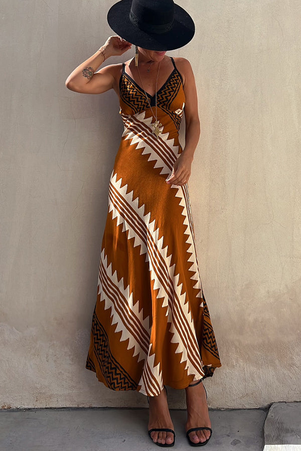 MW | Always Falling Satin Ethnic Print Smocked Back Midi Kleid