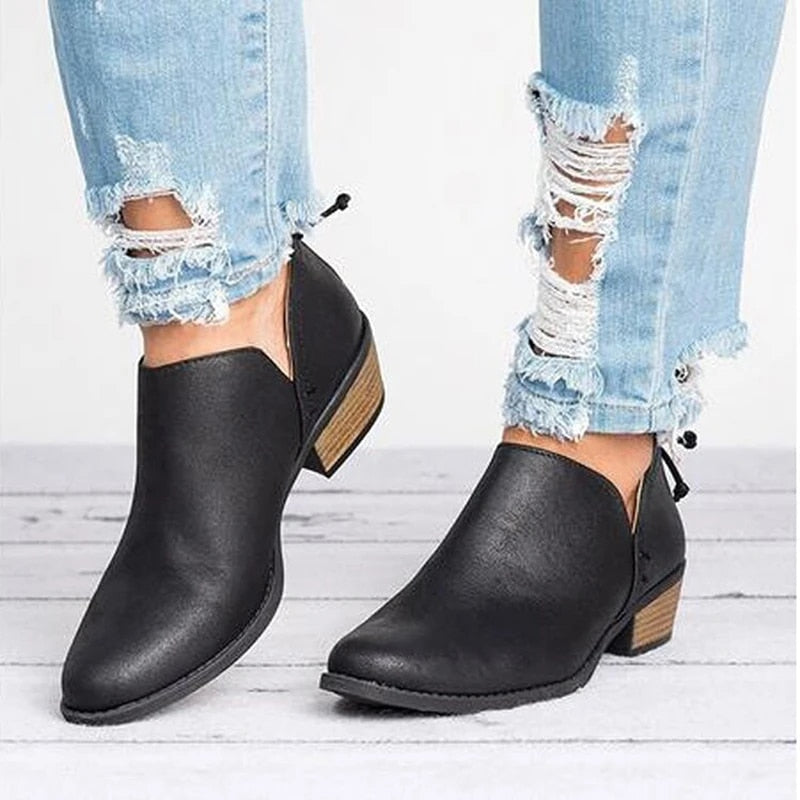 MW | Polierte und coole Stiefel