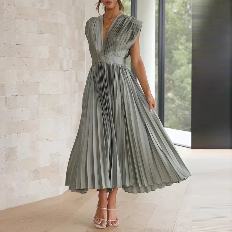 MW | Maxikleid mit V-Ausschnitt und Falten