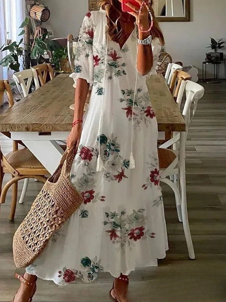 EM | Delia – Damenkleider Langes Kleid mit V-Ausschnitt, halblangen Ärmeln und aufgedrucktem Bart