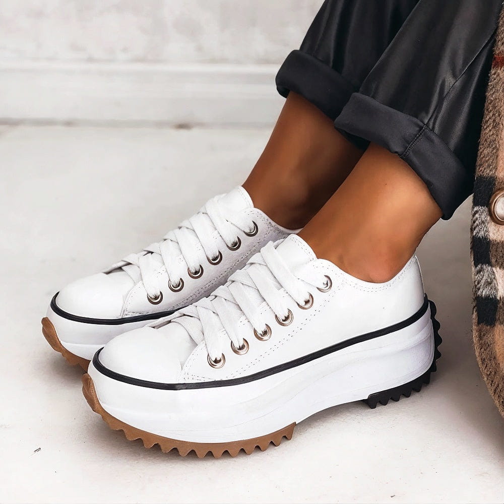 EM | Trendige, klobige Plateau-Sneakers