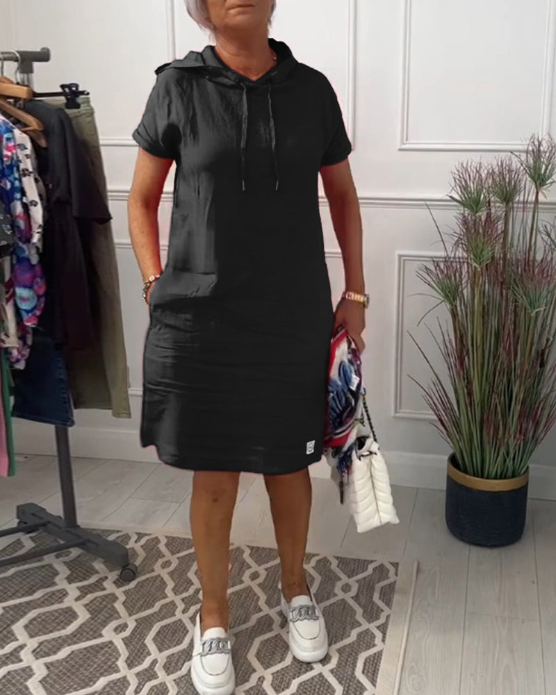 MW | Lässiges Kleid mit Kapuze und kurzen Ärmeln