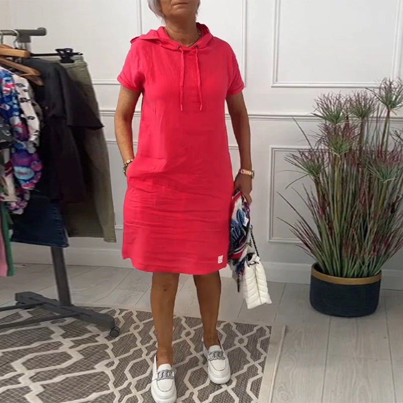 MW | Lässiges Kleid mit Kapuze und kurzen Ärmeln