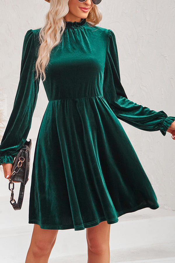MW | Rollkragen Langärmeliges Minikleid aus Samt
