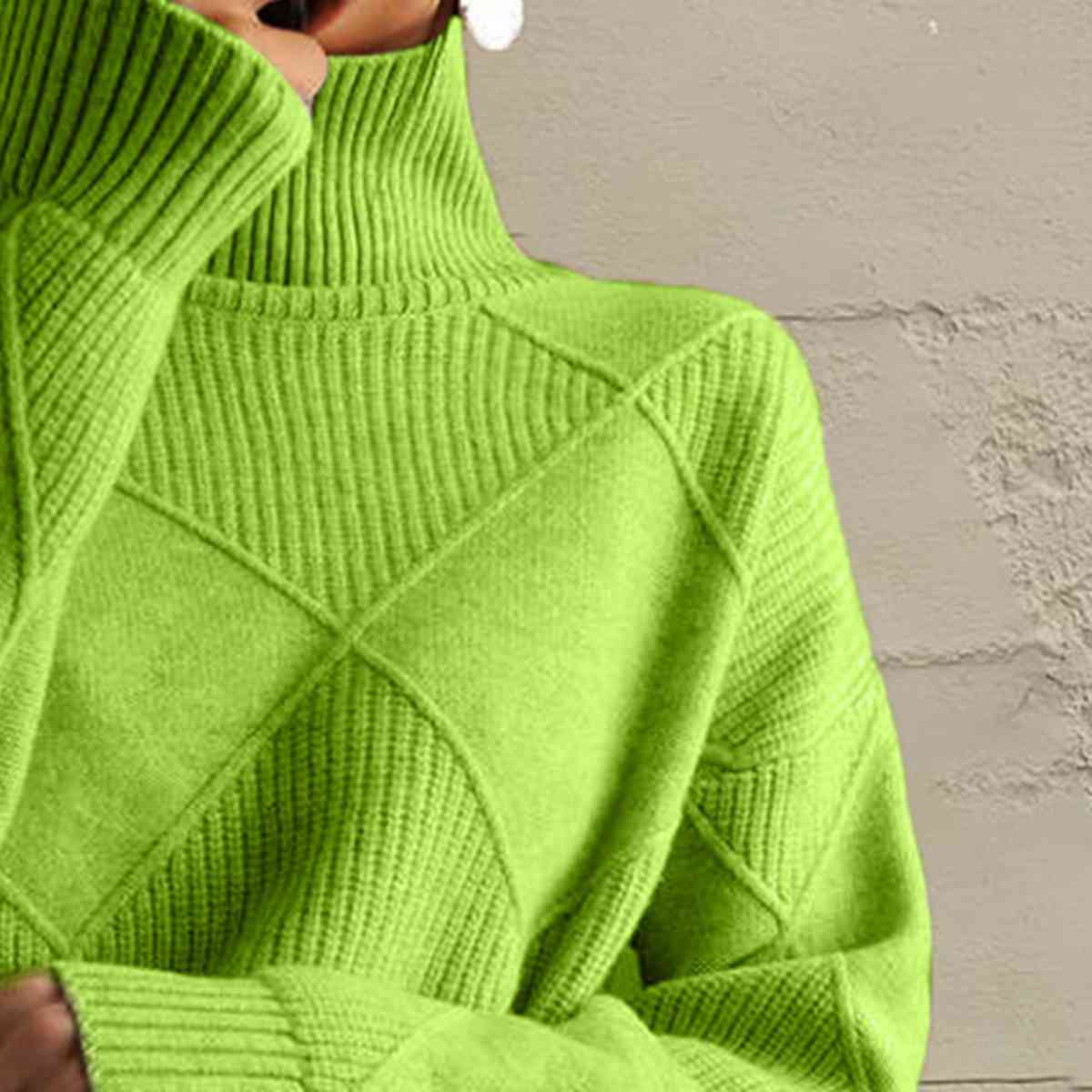 EM | Schicker Turtle-neck pullover aus geometrischem Strick