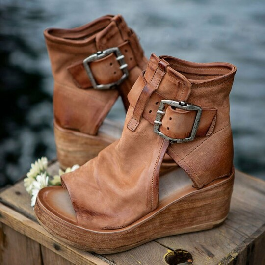 EM | Boho-Keilsandalen