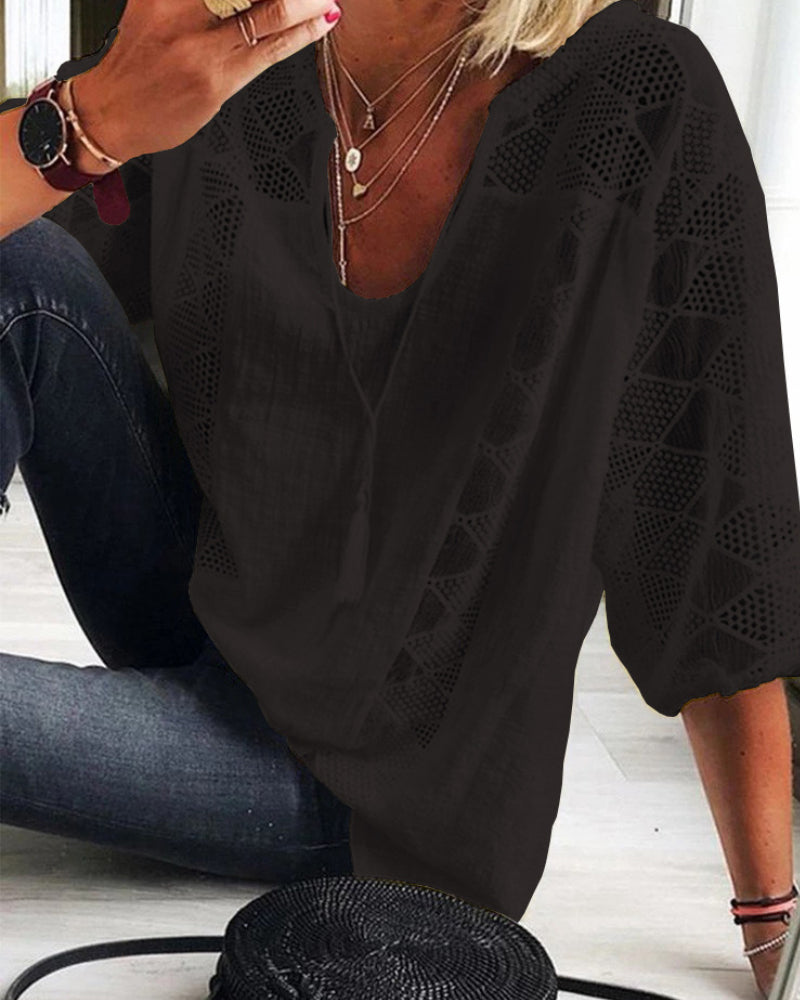 MW | Stylisches Top mit U-Ausschnitt und Spitze