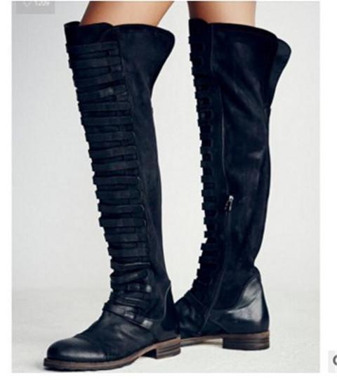 EM | Kniehohe Gladiator-Stiefel mit Riemchen