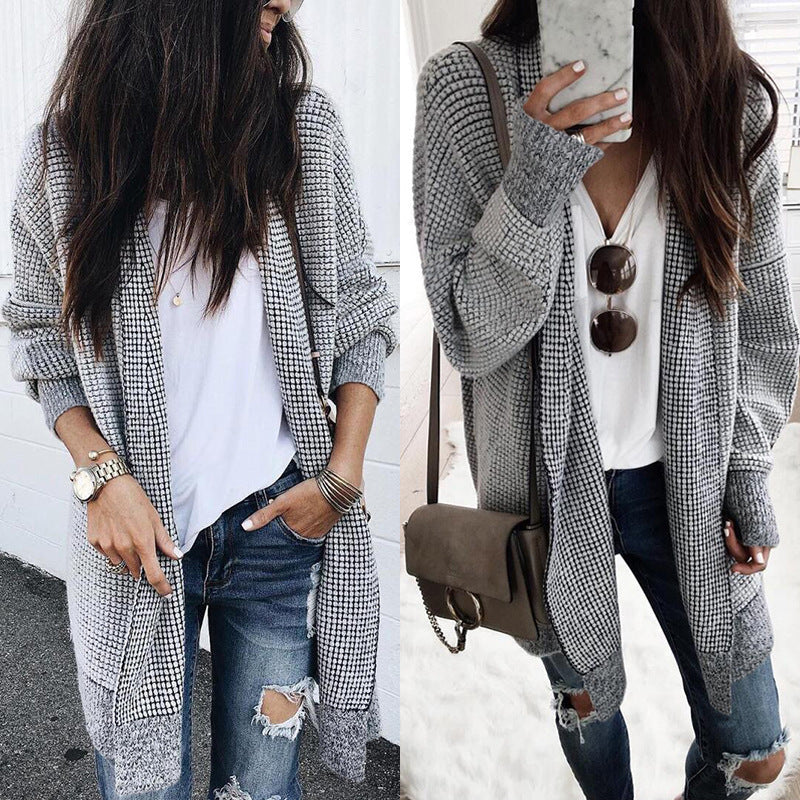 EM | Lockere Karo-Strickjacke