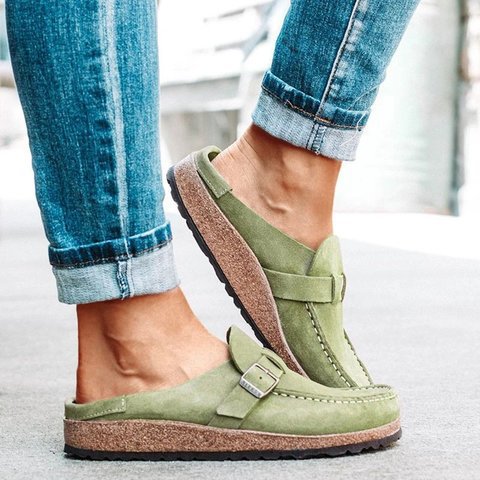 EM | Retro-Sandalen zum Hineinschlüpfe