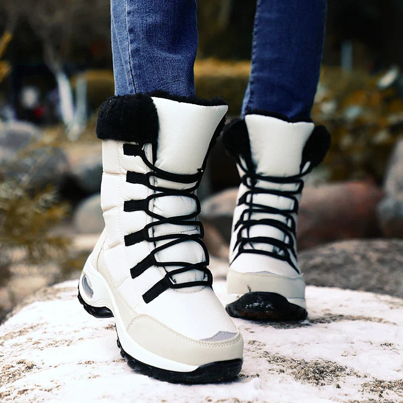 Bequeme und modische orthopädische Stiefel