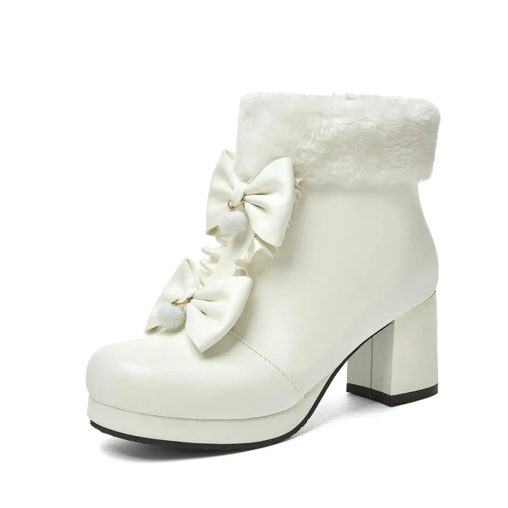 Bequeme und modische orthopädische Stiefel