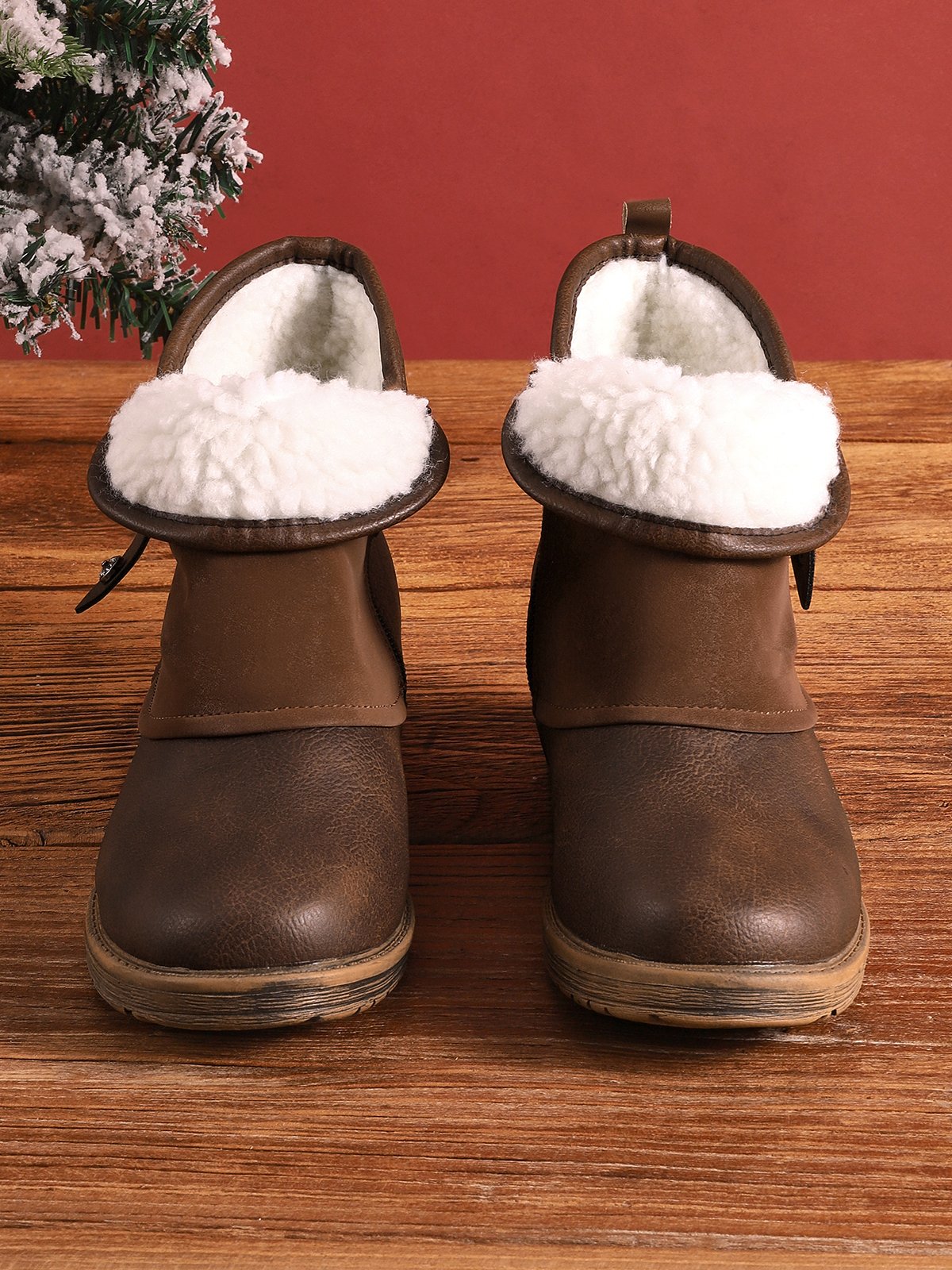EM | Vintage-inspirierte Stiefeletten