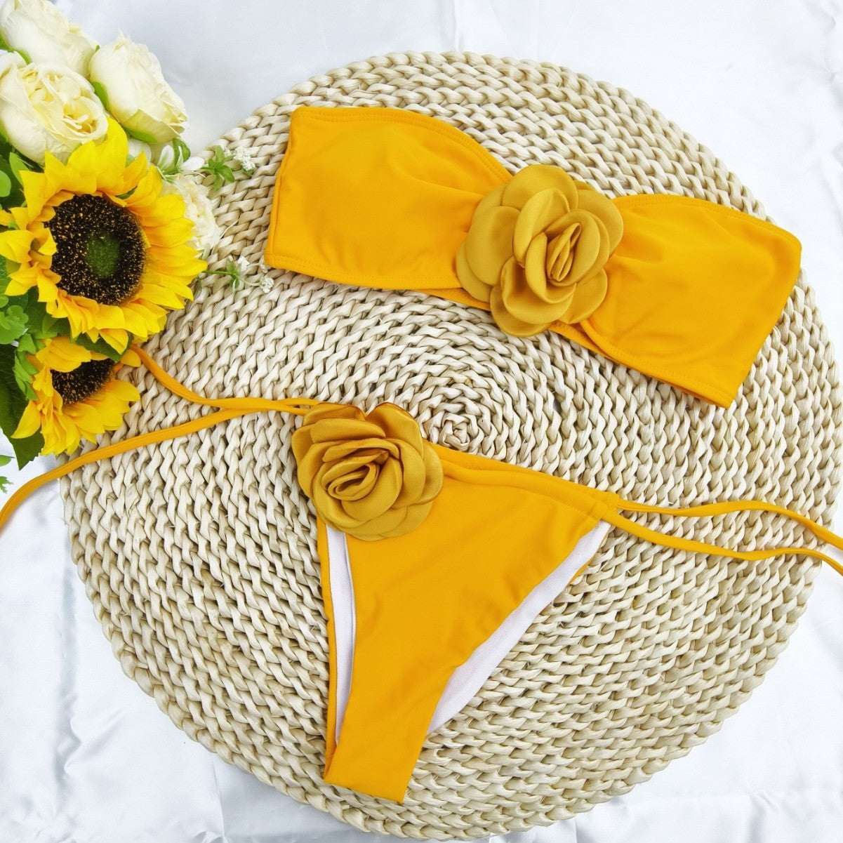 Fließend und fabelhaft Bikini