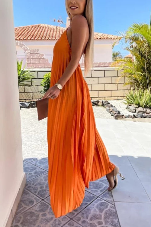 MW | Breeze Schlupf plissiertes Maxikleid