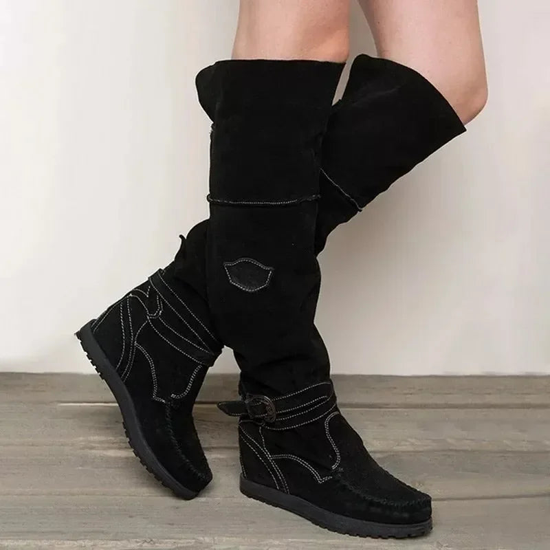 EM | Boho-inspirierte kniehohe Mokassin-Stiefel