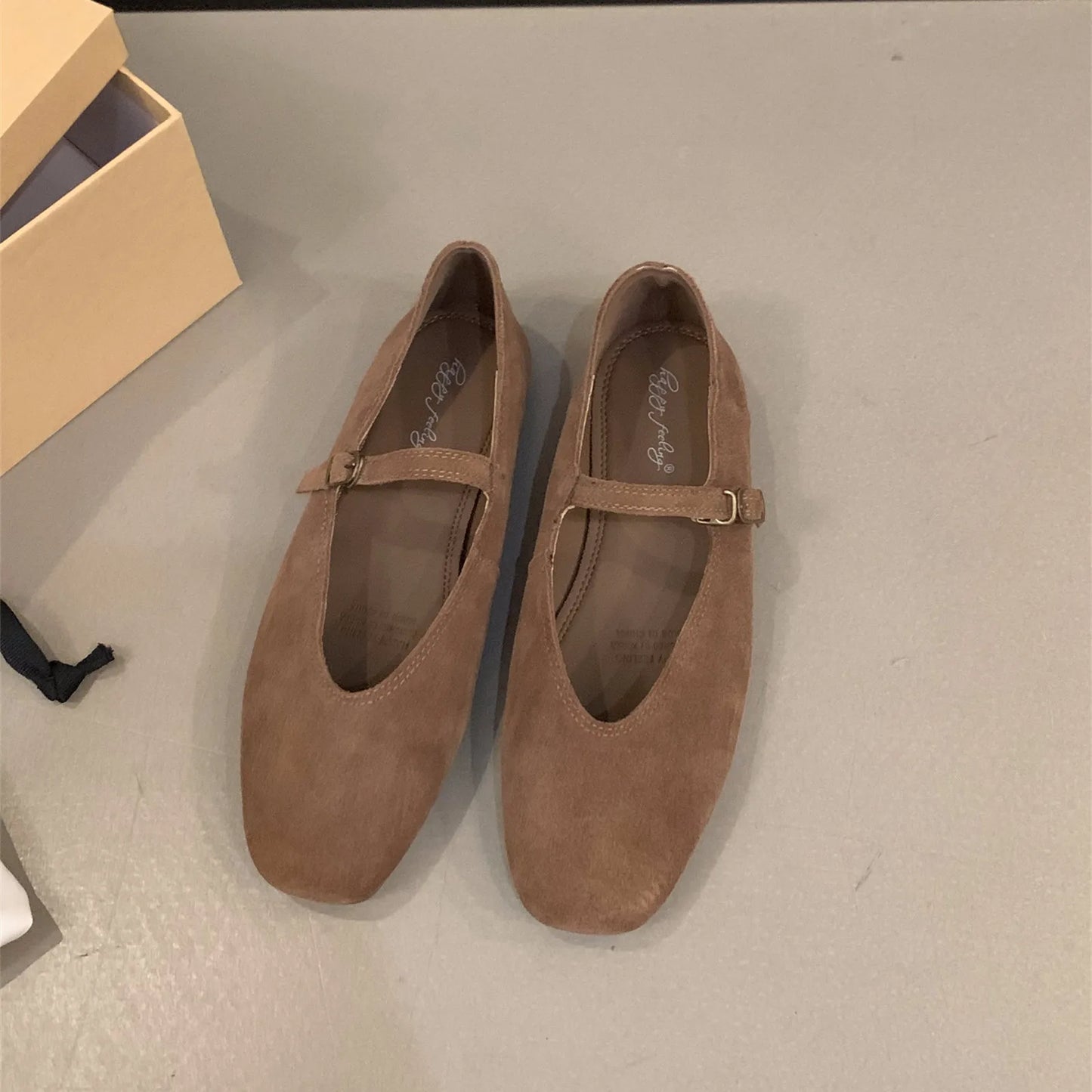 Elegante und stützende orthopädische Ballerinas