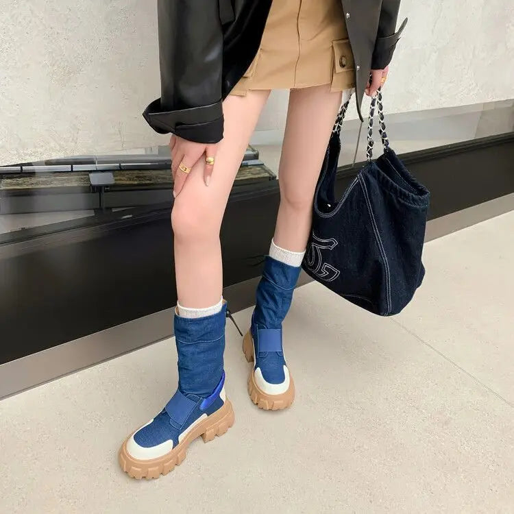 Stützende und stilvolle orthopädische Stiefel