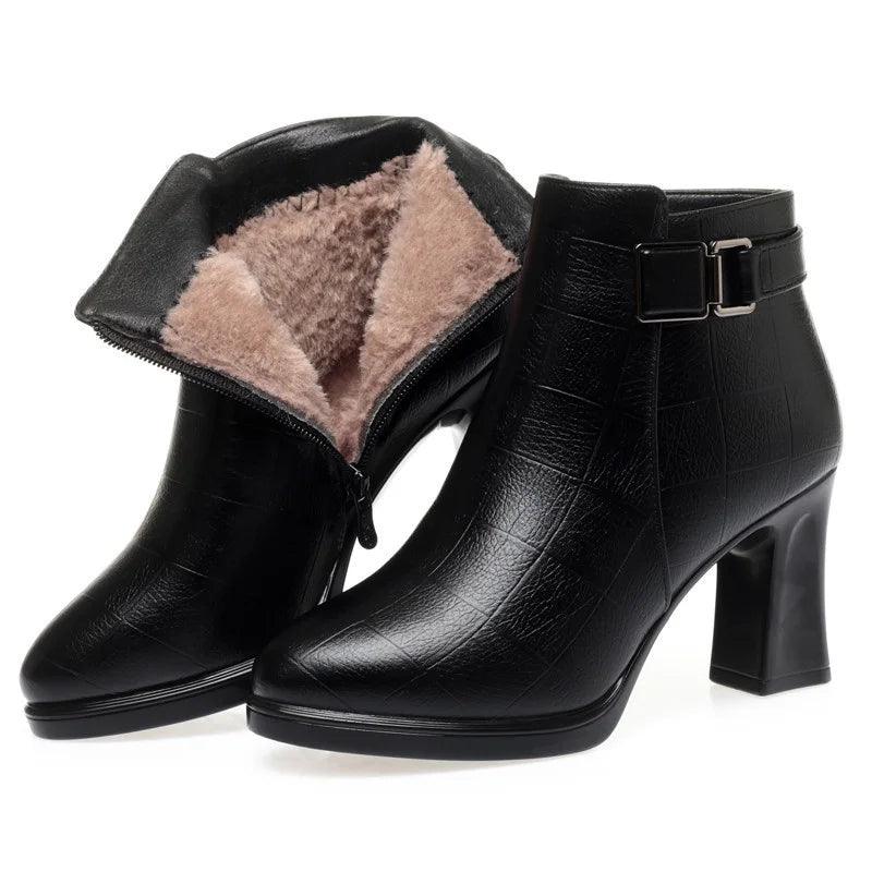 Vielseitige und stützende orthopädische Stiefel