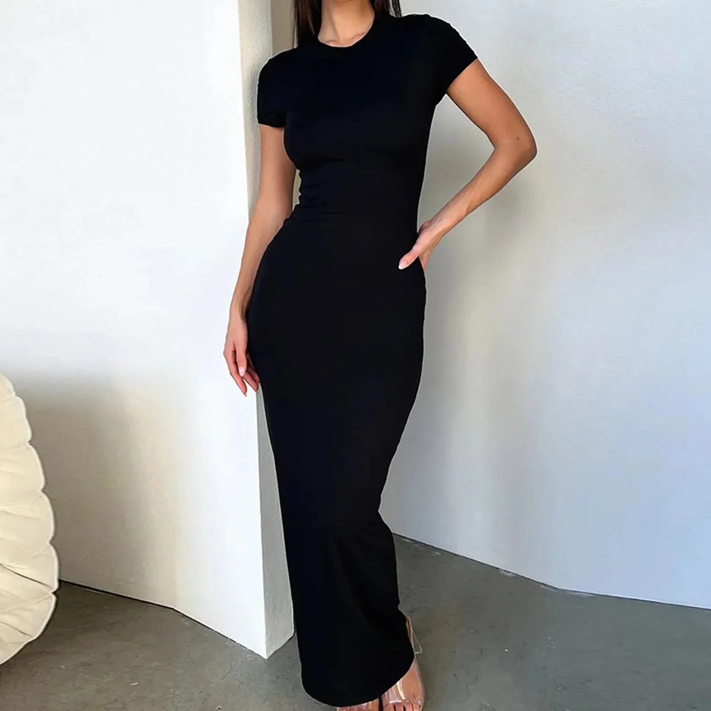 MW | Bodycon Maxikleid mit kurzen Ärmeln