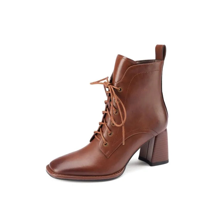 Bequeme und modische orthopädische Stiefel