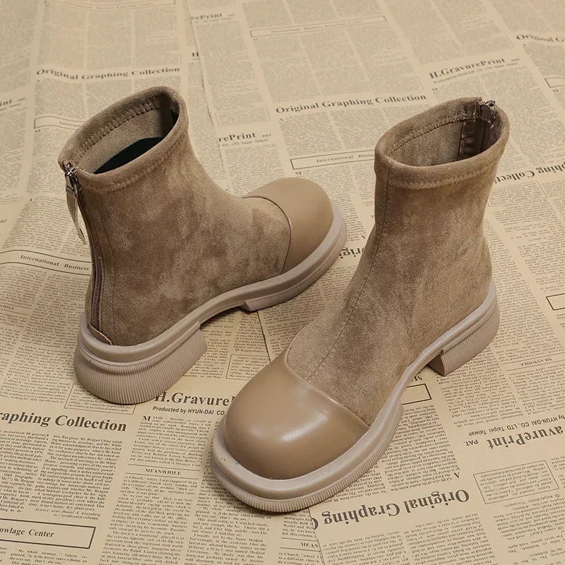 EM | Stiefelette aus Wildleder und Leder