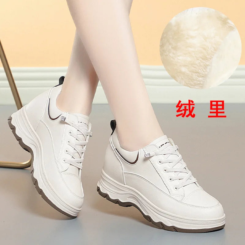 Bequeme und modische orthopädische Turnschuhe