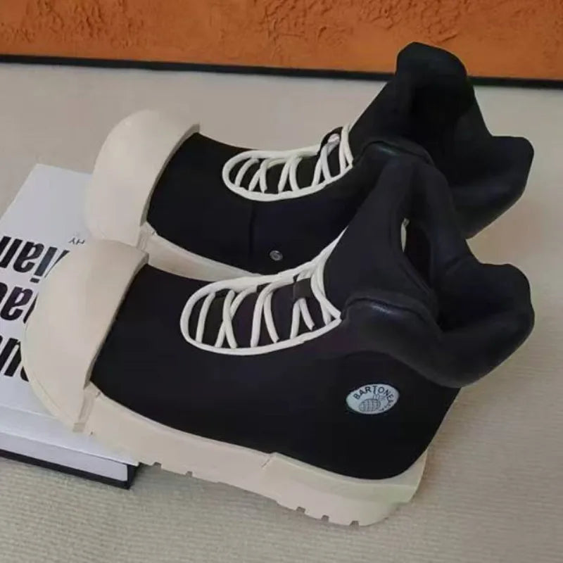 Elegante und stützende orthopädische Turnschuhe