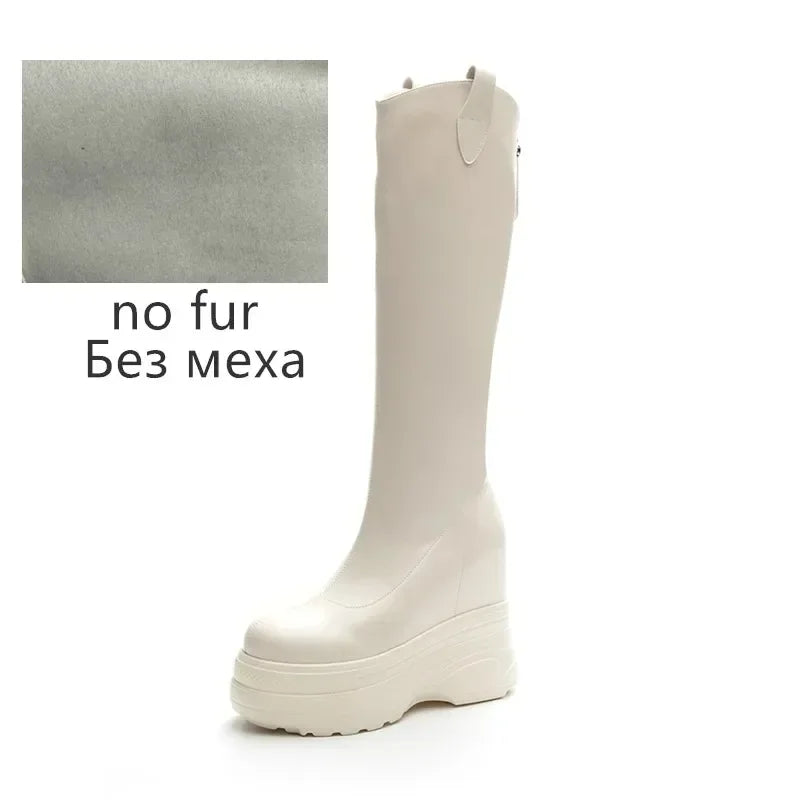 Bequeme und modische orthopädische Stiefel