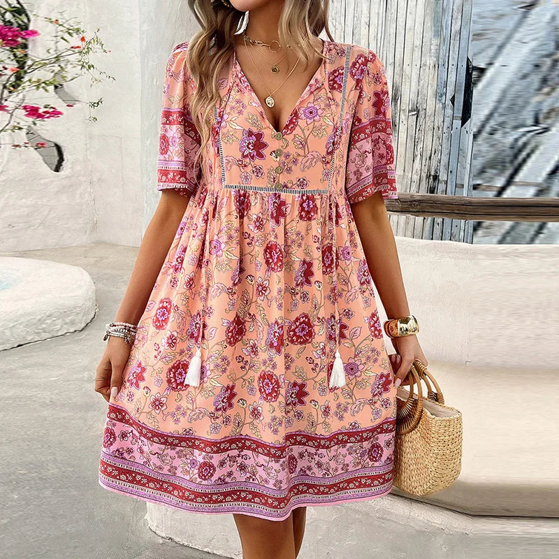 MW | Ariana™ Florales Boho-Minikleid mit V-Ausschnitt