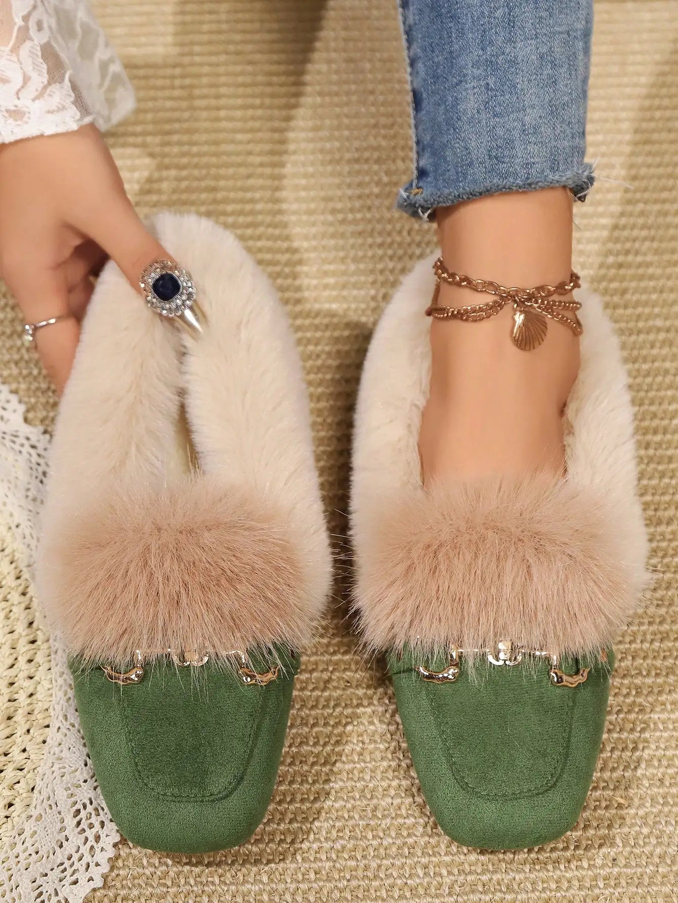 Maßgeschneiderte und bequeme orthopädische Slipper