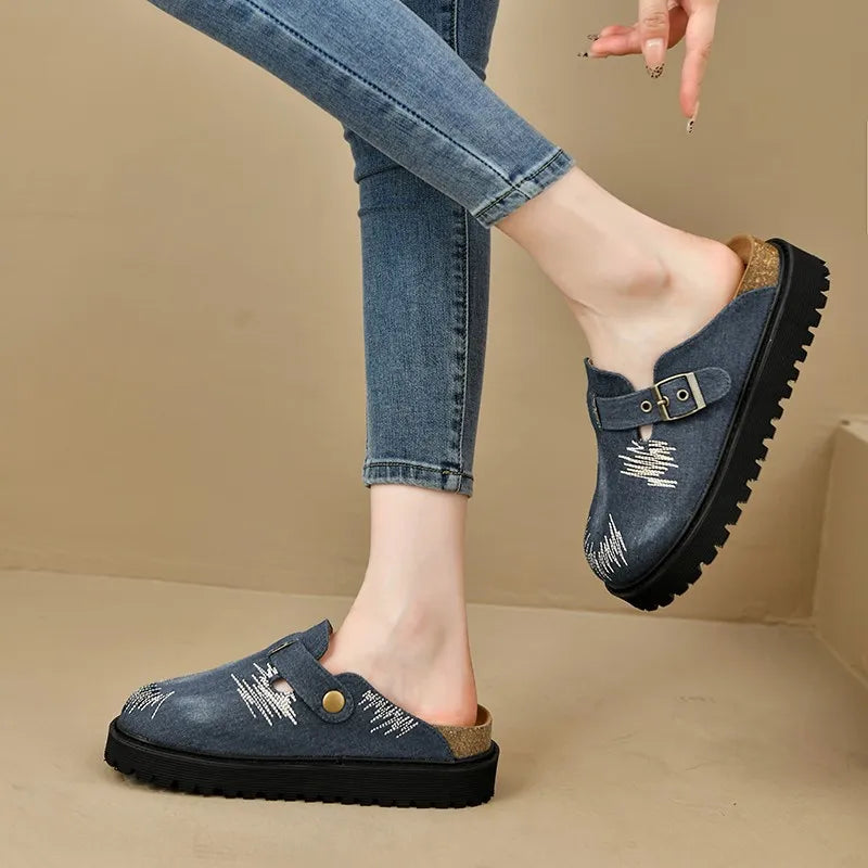 Bequeme und modische orthopädische Slipper