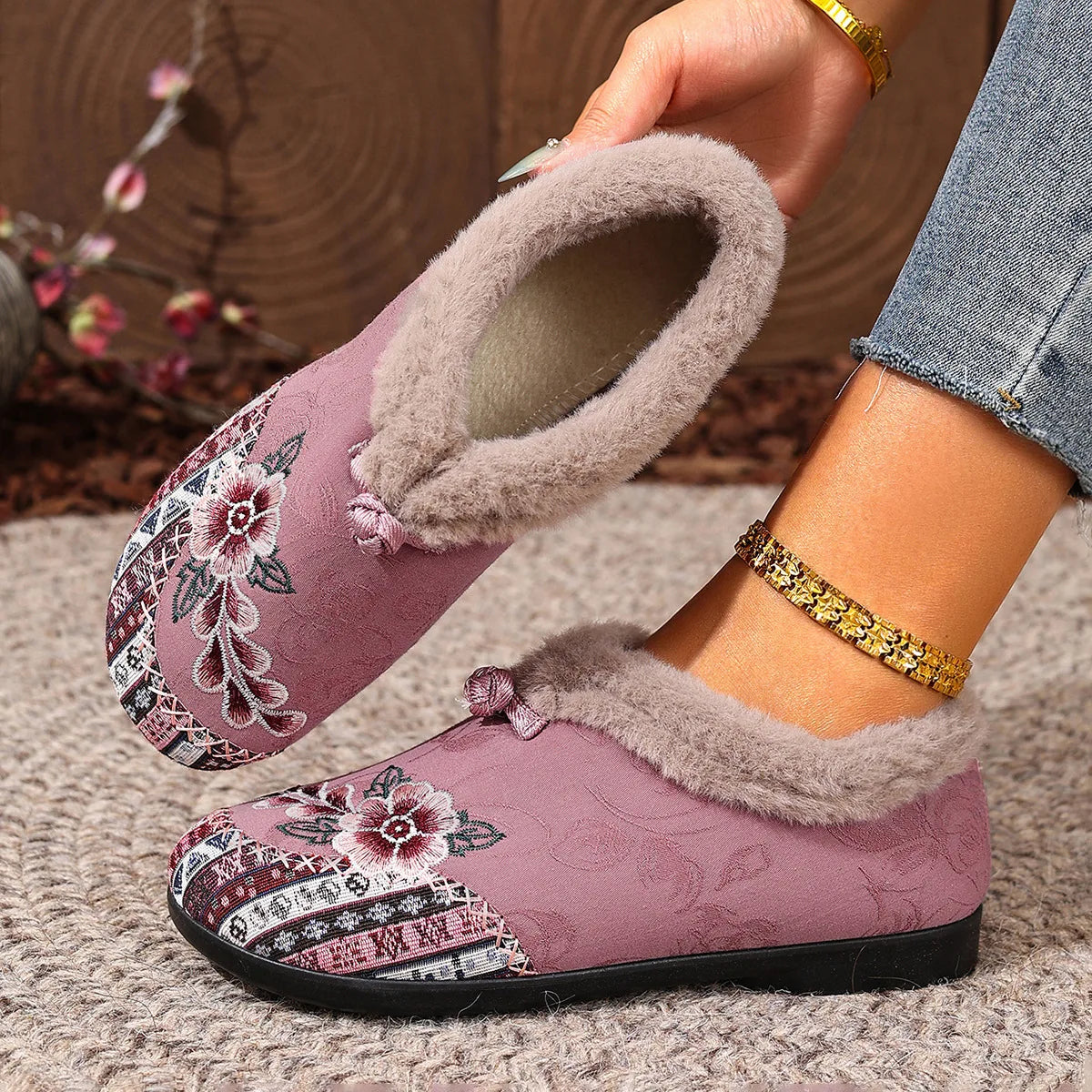 Maßgeschneiderte und bequeme orthopädische Schuhe
