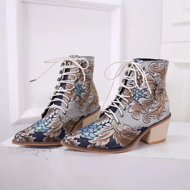 Vielseitige und stützende orthopädische Schuhe