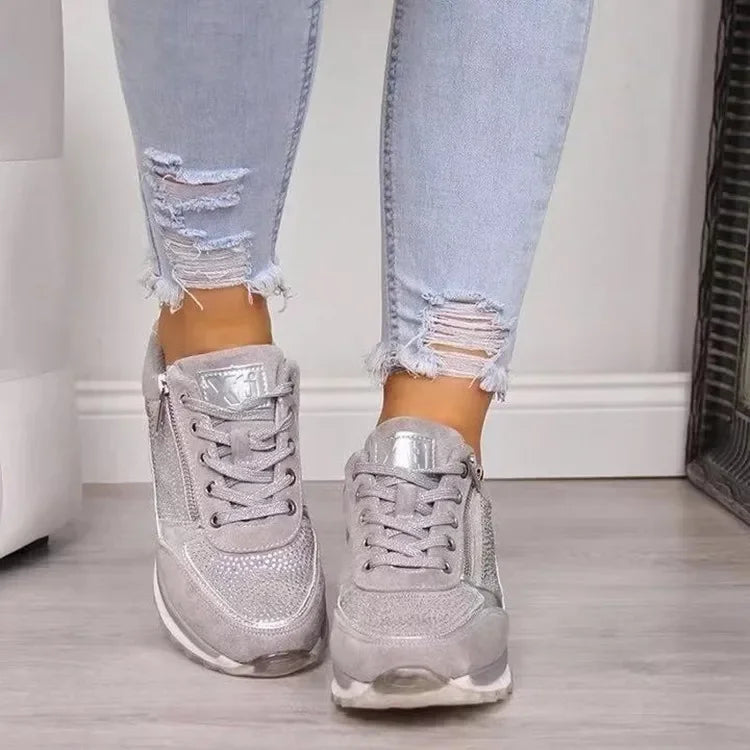 Modische und stützende orthopädische Turnschuhe