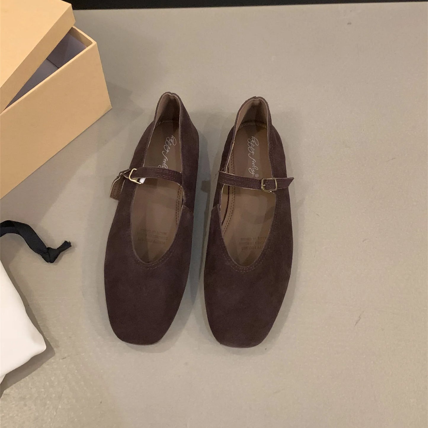 Elegante und stützende orthopädische Ballerinas
