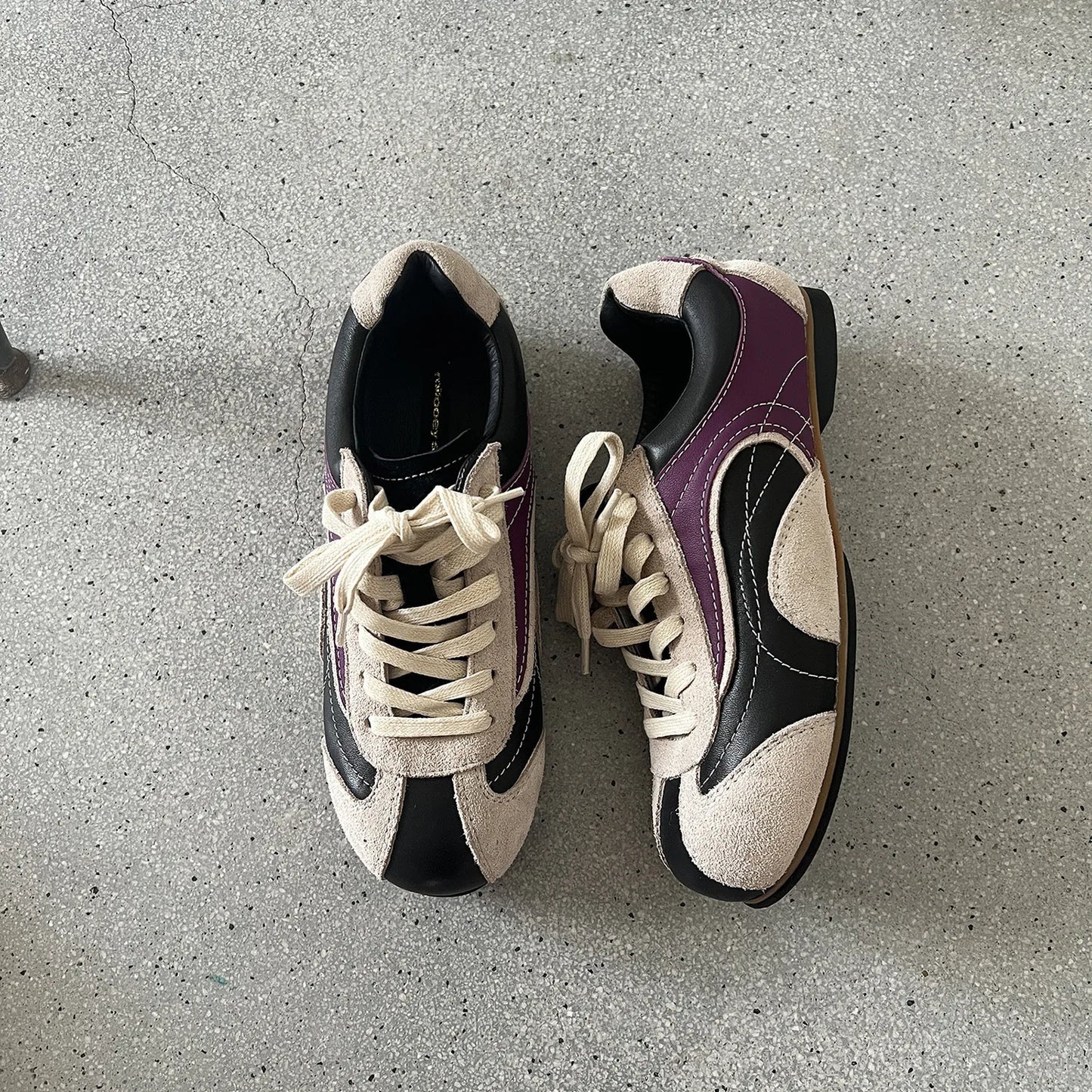 Langlebige und stützende orthopädische Turnschuhe