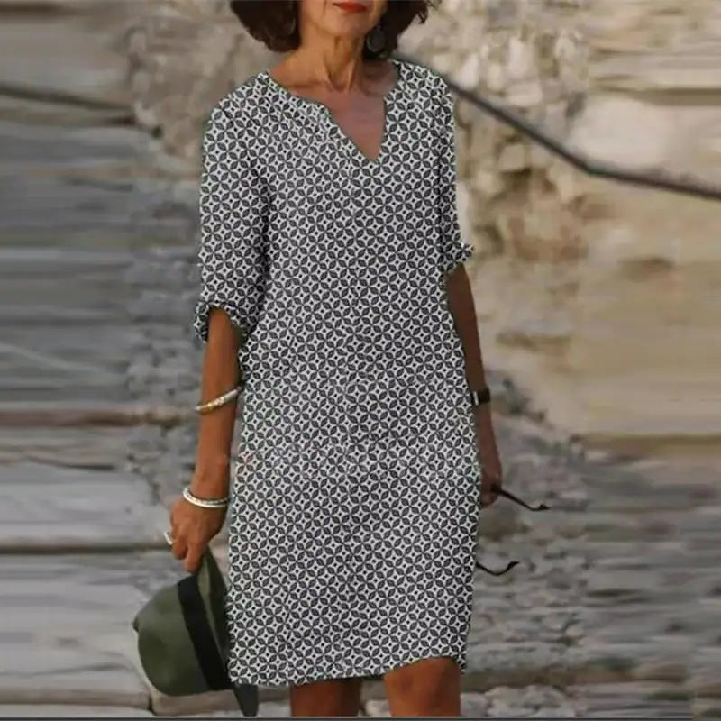 EM | Midikleid mit V-Ausschnitt