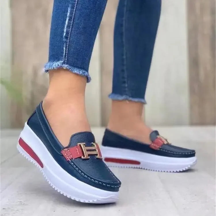 Elegante und stützende orthopädische Turnschuhe