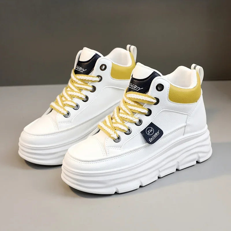 Elegante und stützende orthopädische Turnschuhe