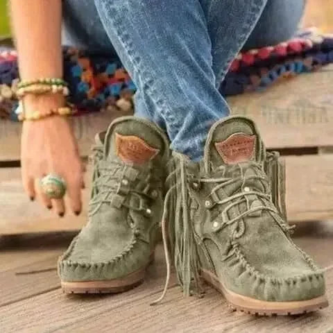 Bequeme und modische orthopädische Stiefel