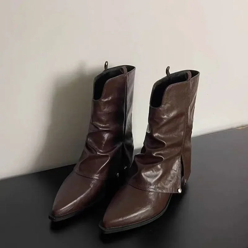 Maßgeschneiderte und bequeme orthopädische Stiefel