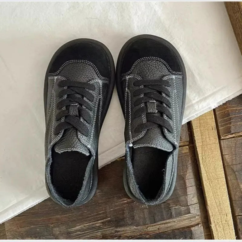 Elegante und stützende orthopädische Slipper