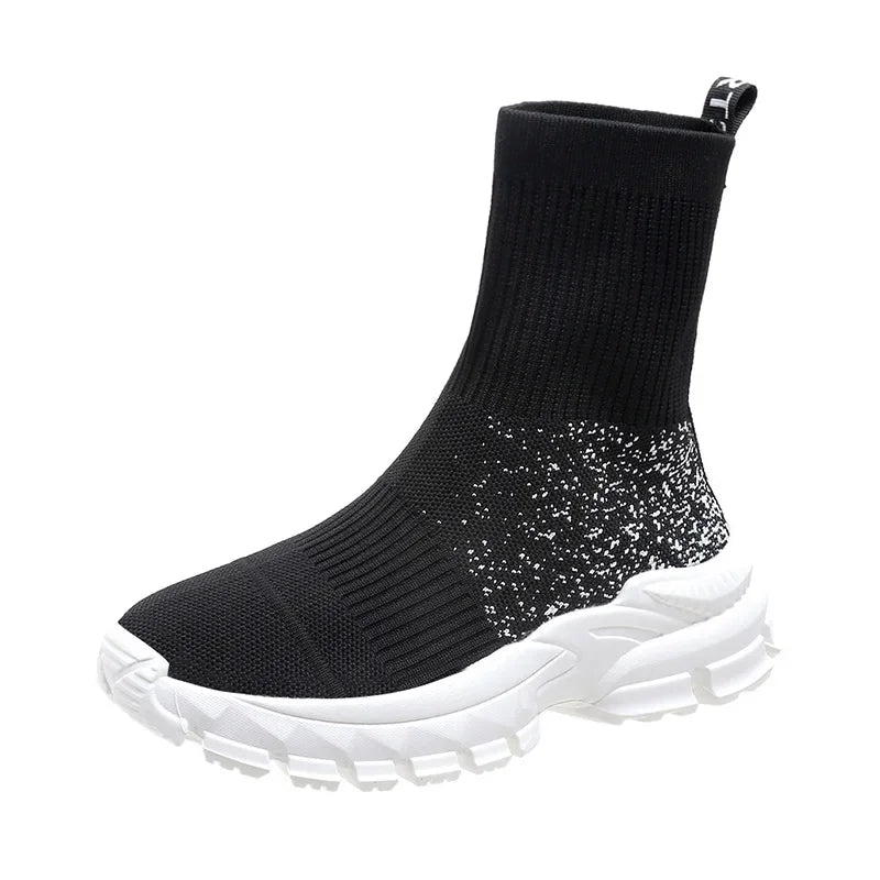 Bequeme und modische orthopädische Stiefel