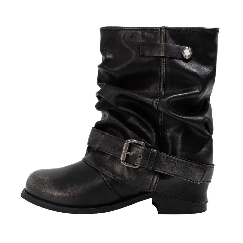 Bequeme und modische orthopädische Stiefel