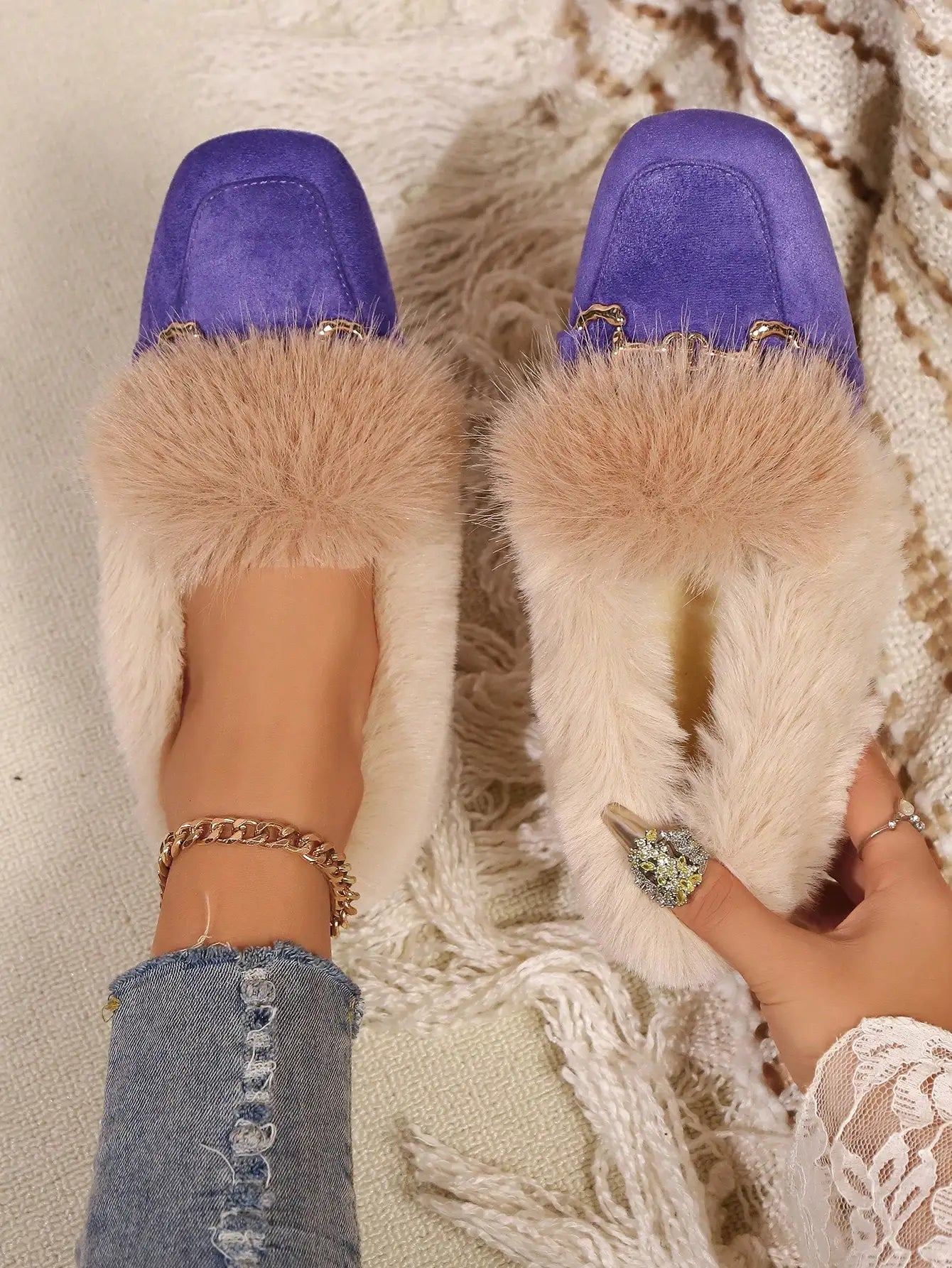 Maßgeschneiderte und bequeme orthopädische Slipper