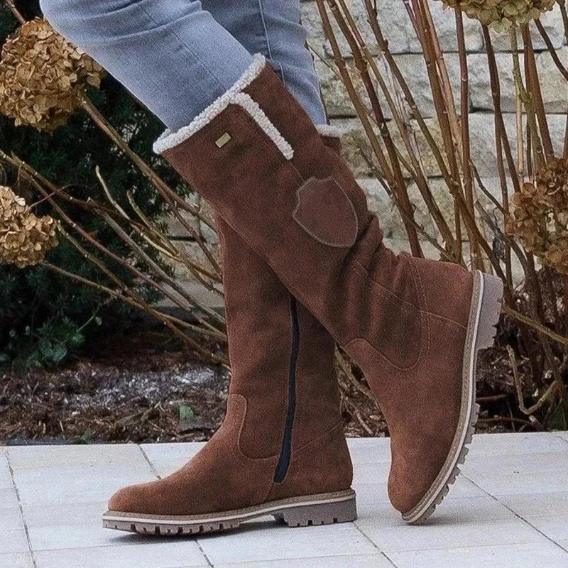 Bequeme und modische orthopädische Stiefel