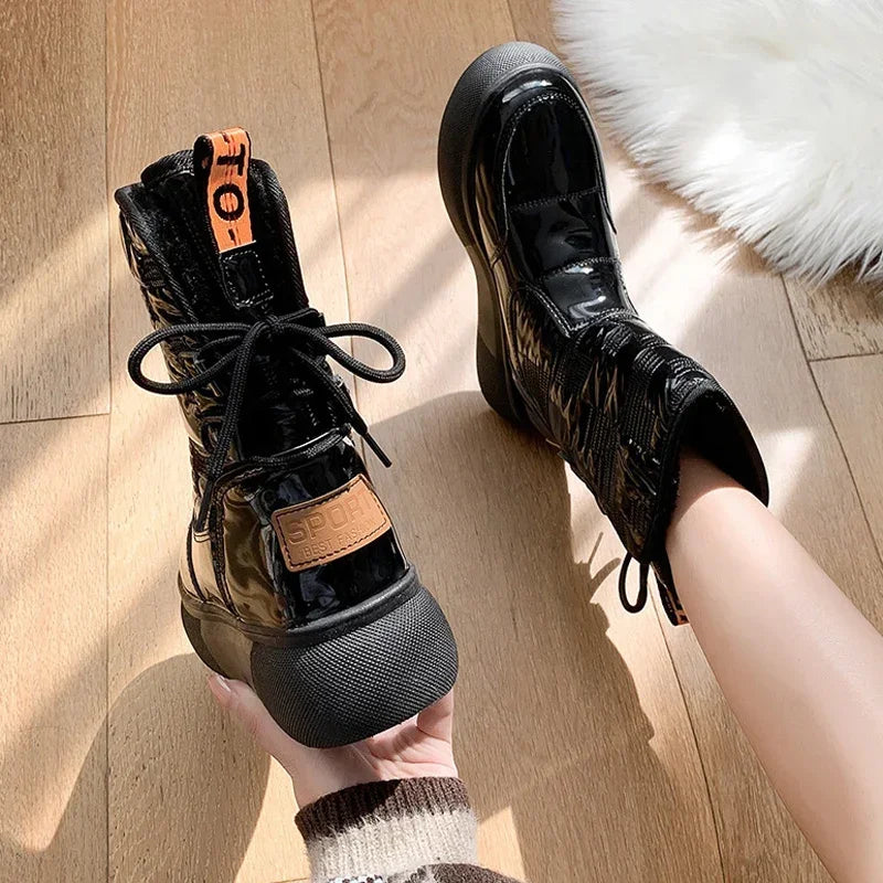 Stützende und stilvolle orthopädische Stiefel