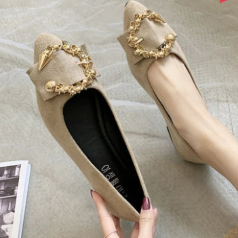 Bequeme und modische orthopädische Schuhe